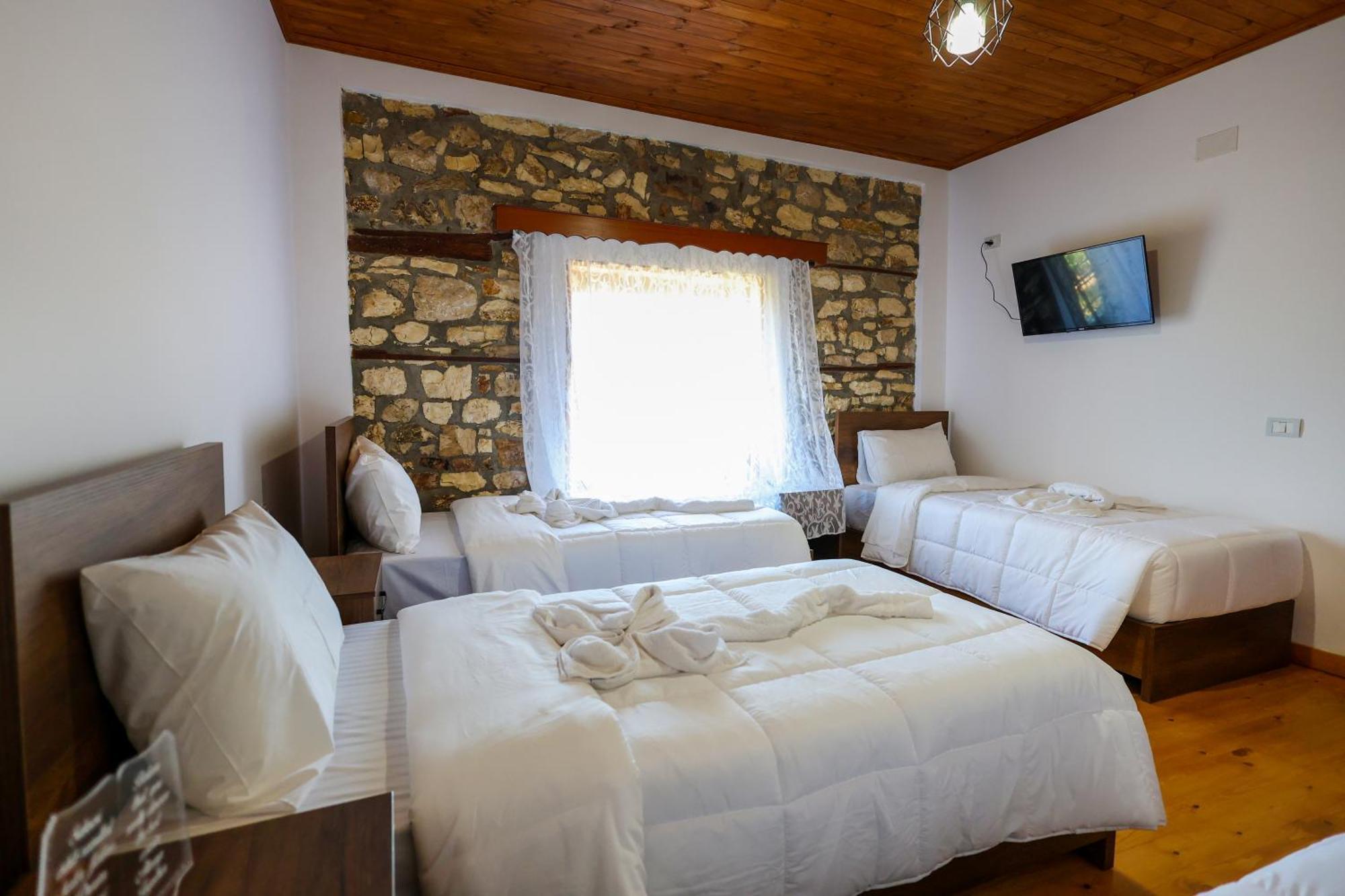 Villa Shpiragu Village Experience Berat Exterior foto
